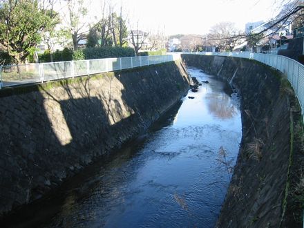 麻生川